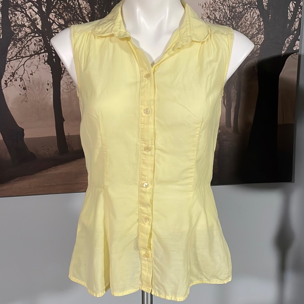 H&M Yellow Sleeveless Blouse - size 8